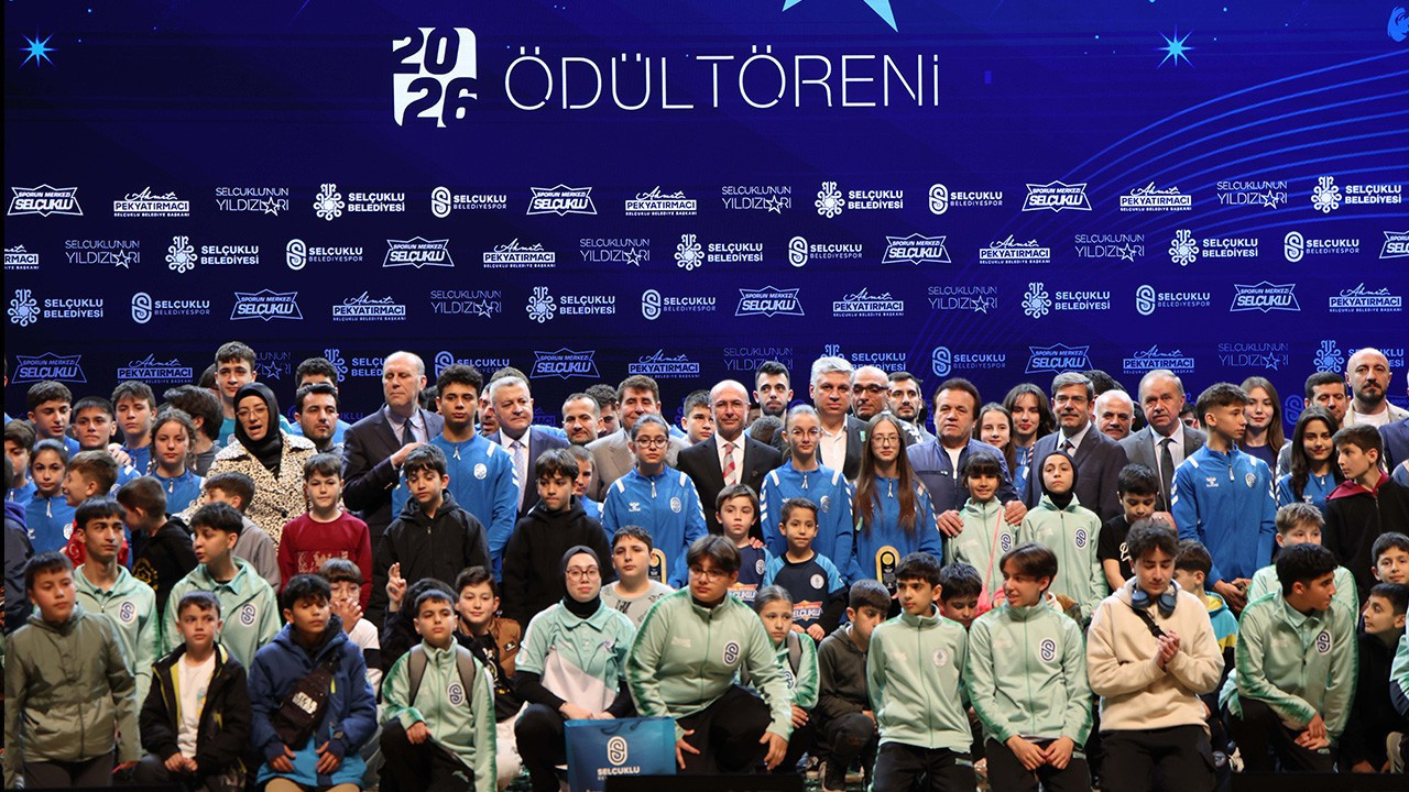 Selçuklu’nun yıldızları ödüllendirildi! 12 branşta 178 madalya! Zirveye koşan kulübün hedefi olimpiyatlar!