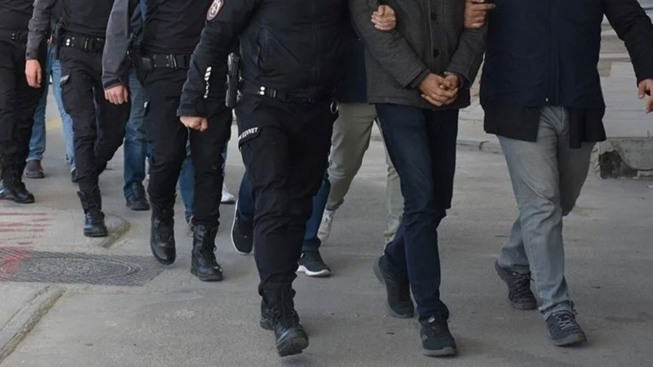 İstanbul'daki saldırı sonrası DEAŞ operasyonu! 19 kişi yakalandı
