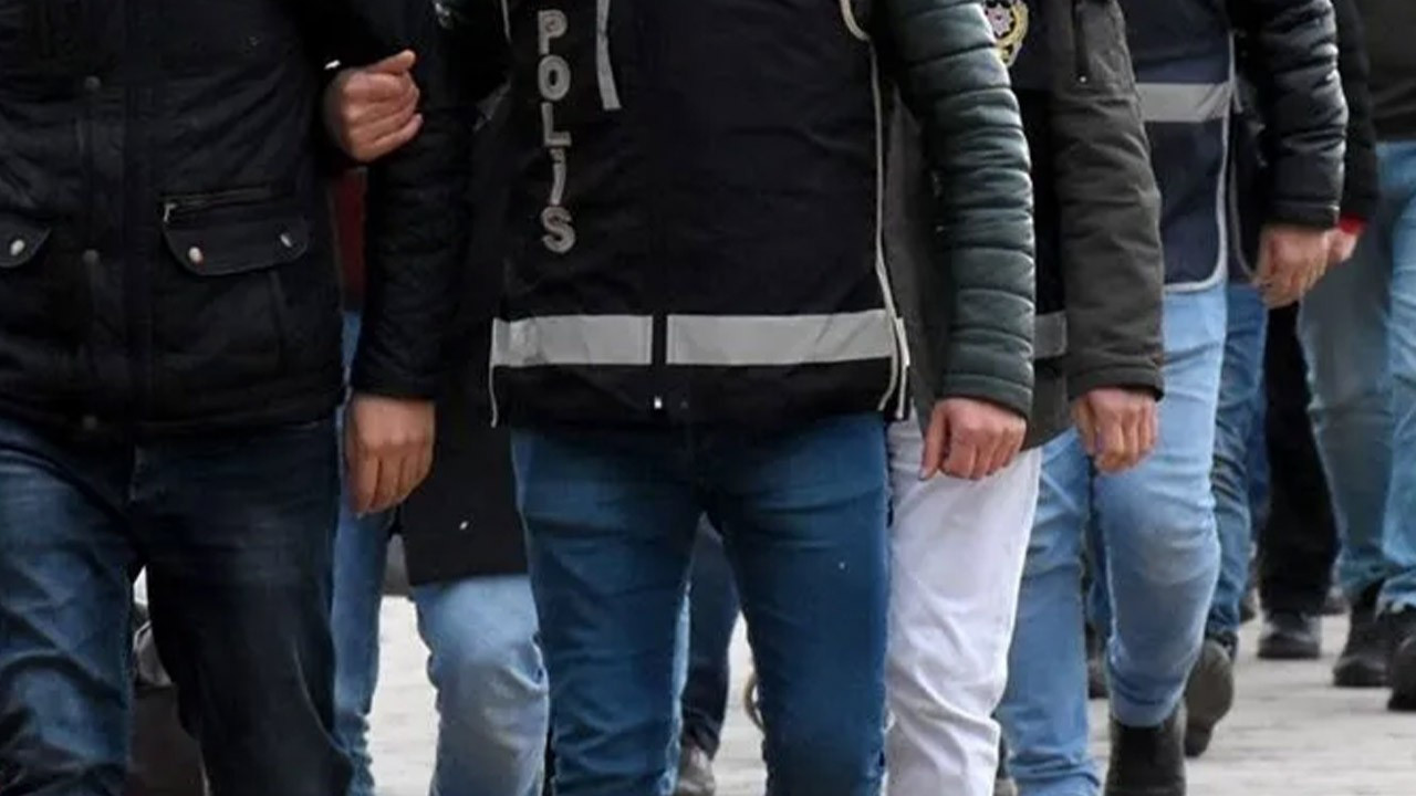 Malatya merkezli FETÖ operasyonuna 23 gözaltı