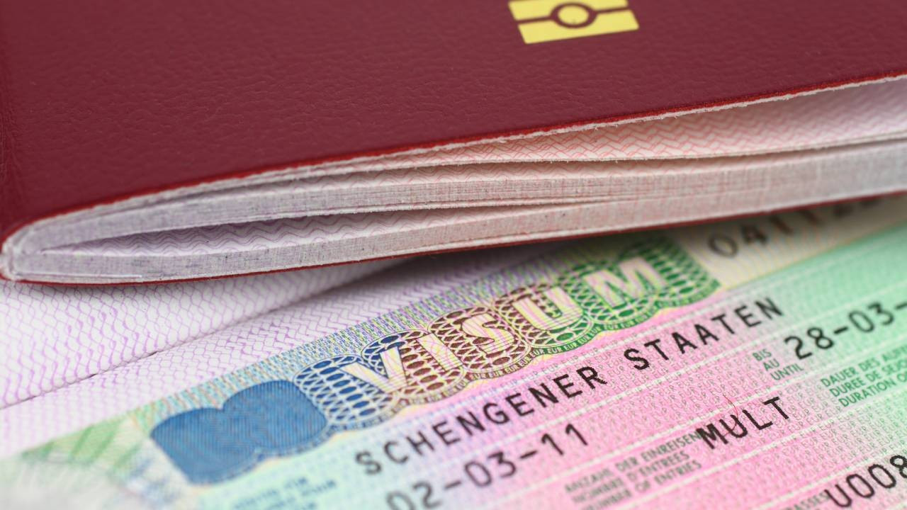 Yurt dışına çıkacaklar dikkat: Yeni dönem bugün başladı