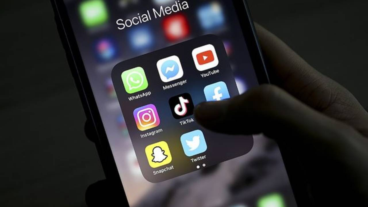 Zirve yine değişmedi! Türkiye’nin en çok kullandığı uygulama belli oldu