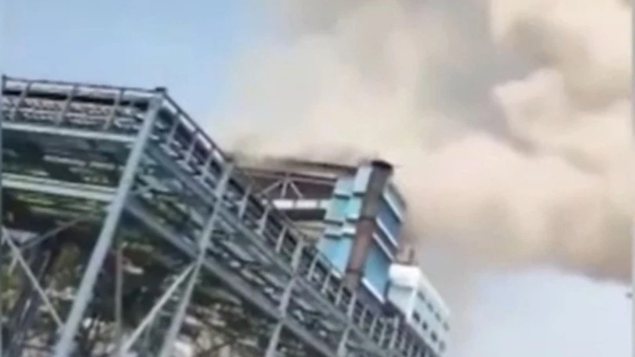 Hindistan’da enerji santralinde patlama! Çok sayıda ölü ve yaralı var