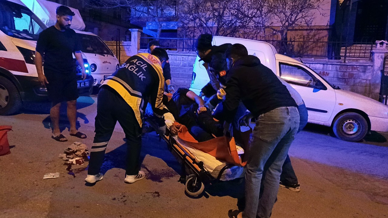 Evinin önünde sırtından bıçaklandı! Öğrencinin durumu ağır