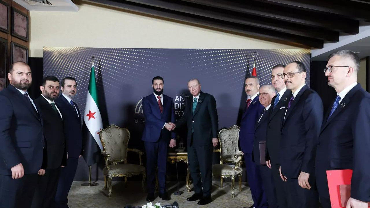 Cumhurbaşkanı Erdoğan'dan Antalya'da diplomasi trafiği!