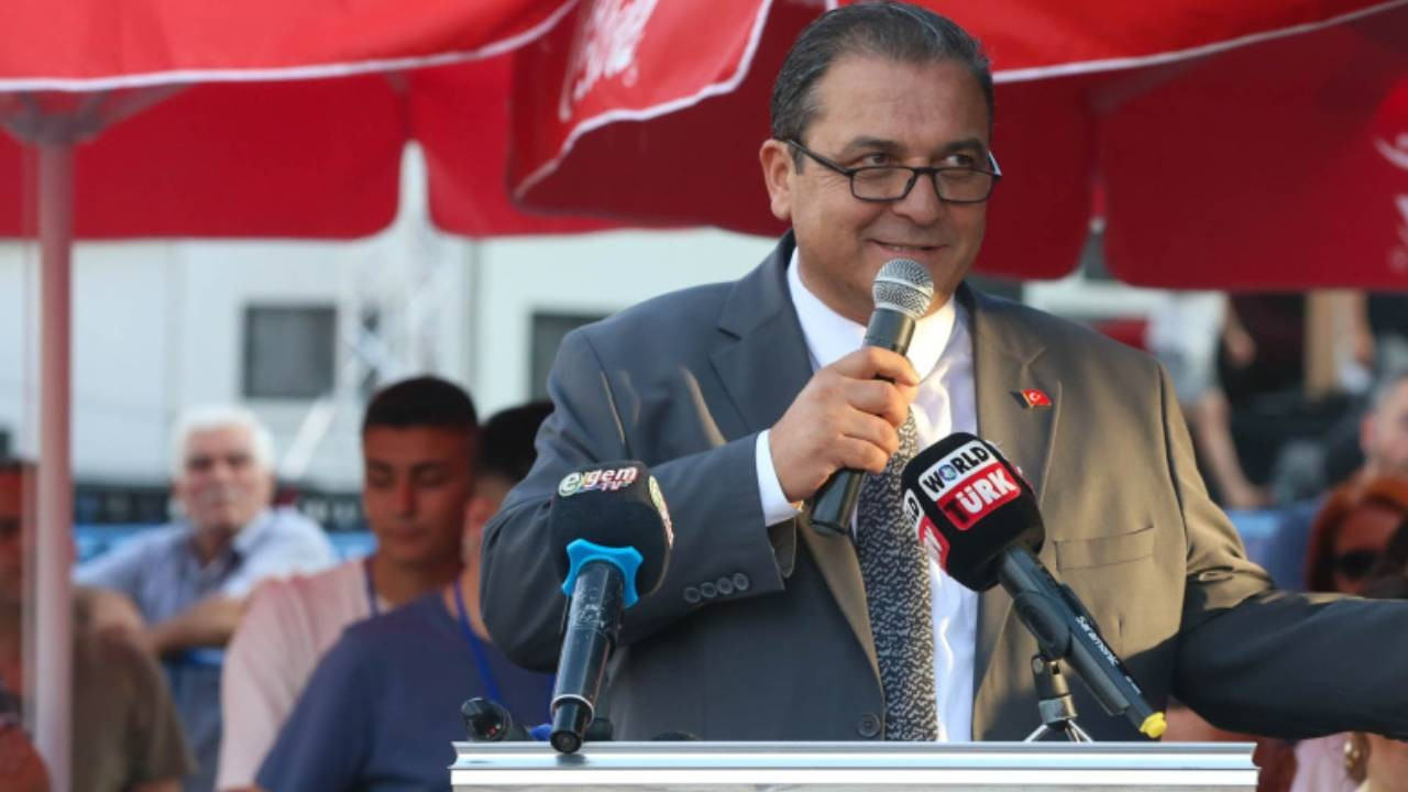 Uşak'ta Eşme Belediye Başkanı Yılmaz Tozan gözaltına alındı