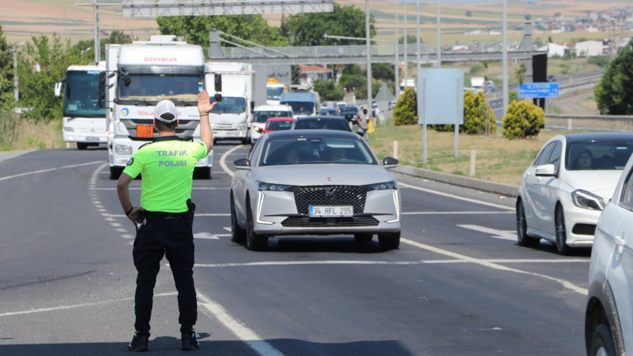İstanbullular dikkat! Yarın sabah bu yollar tamame…