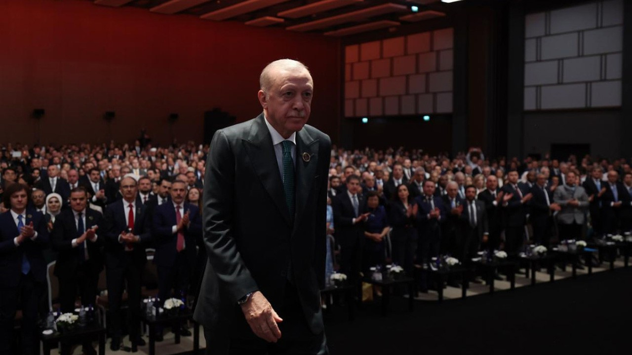 Alman basınından çarpıcı analiz: Türkiye çoklu diplomasiyle sahada, Almanya kapının dışında!