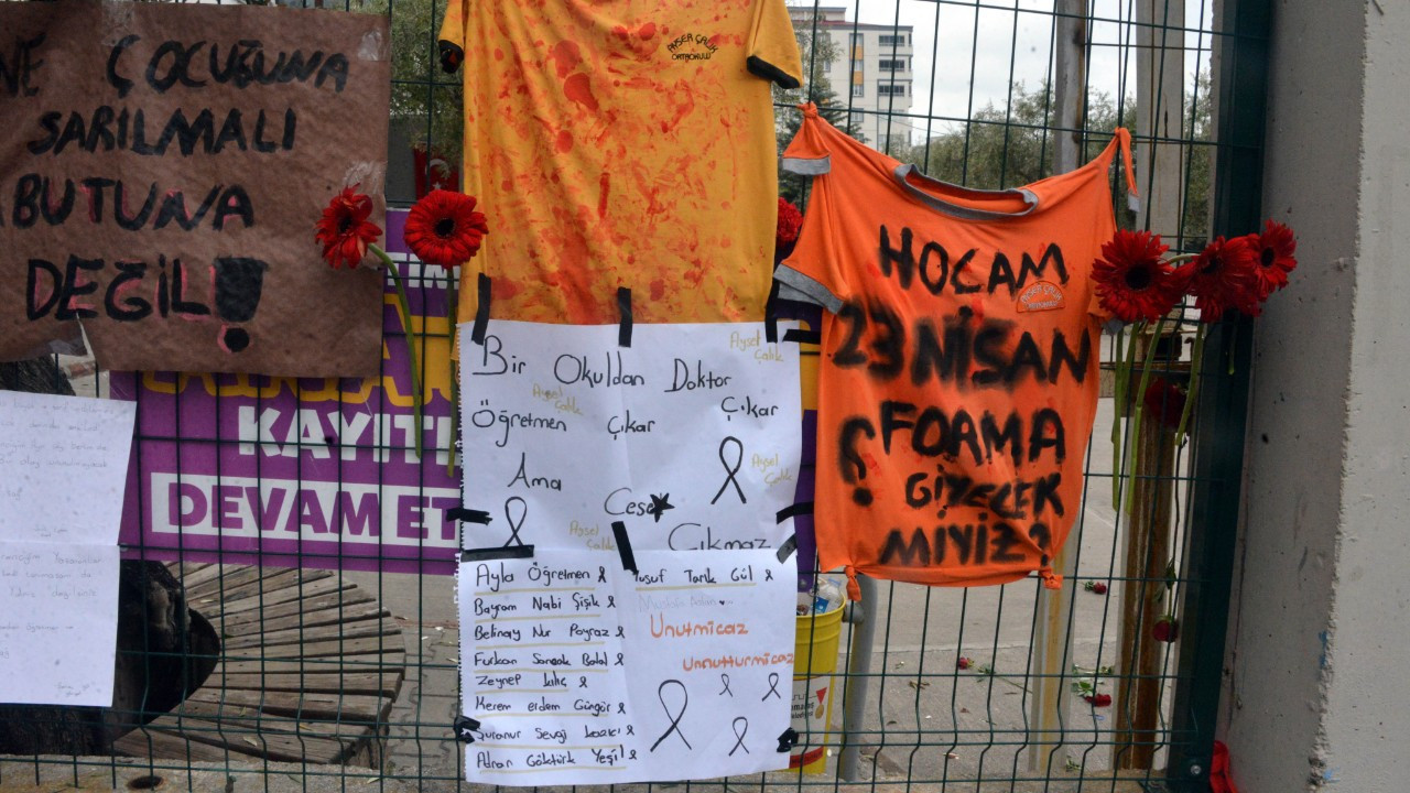 İsa Mersinli'nin sınıf arkadaşı konuştu! 2 arkadaşına 'saldıracağım' demiş! 'Kalemle elini kolunu deşerdi'