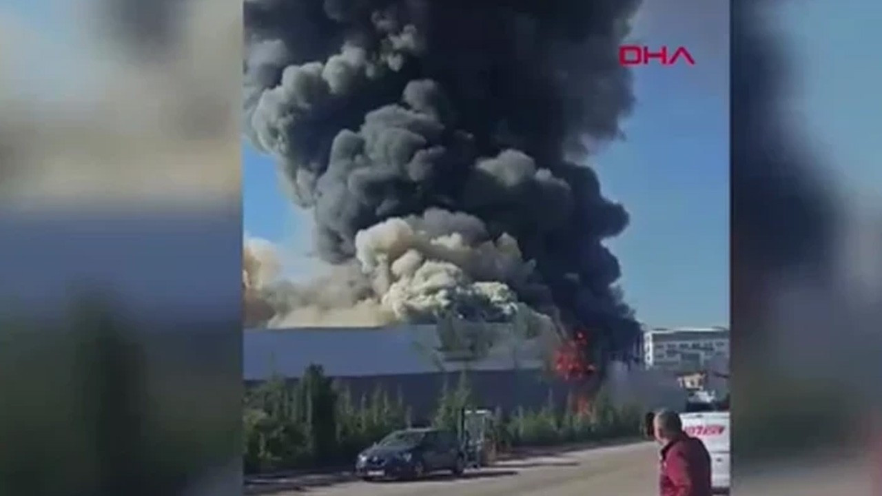 Ankara'da boya fabrikasında yangın