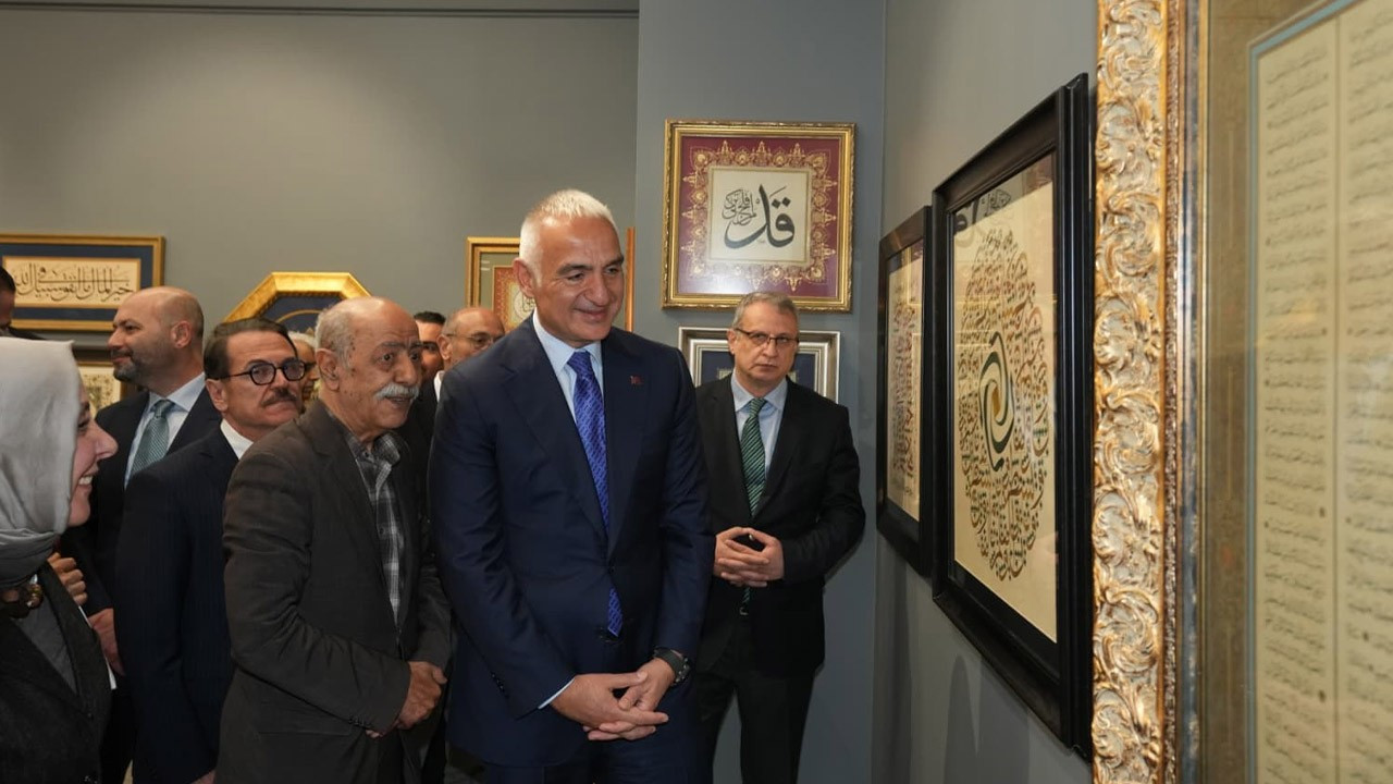 Bakan Ersoy'dan geleneksel sanatlara güçlü destek mesajı