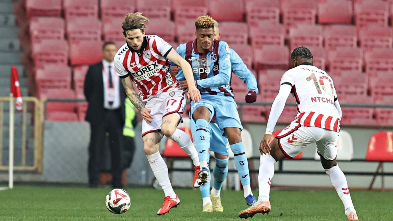 Türkiye Kupası’nda Karadeniz derbisi! Samsunspor- Trabzonspor karşılaşıyor! Maç uzatmaya gitti