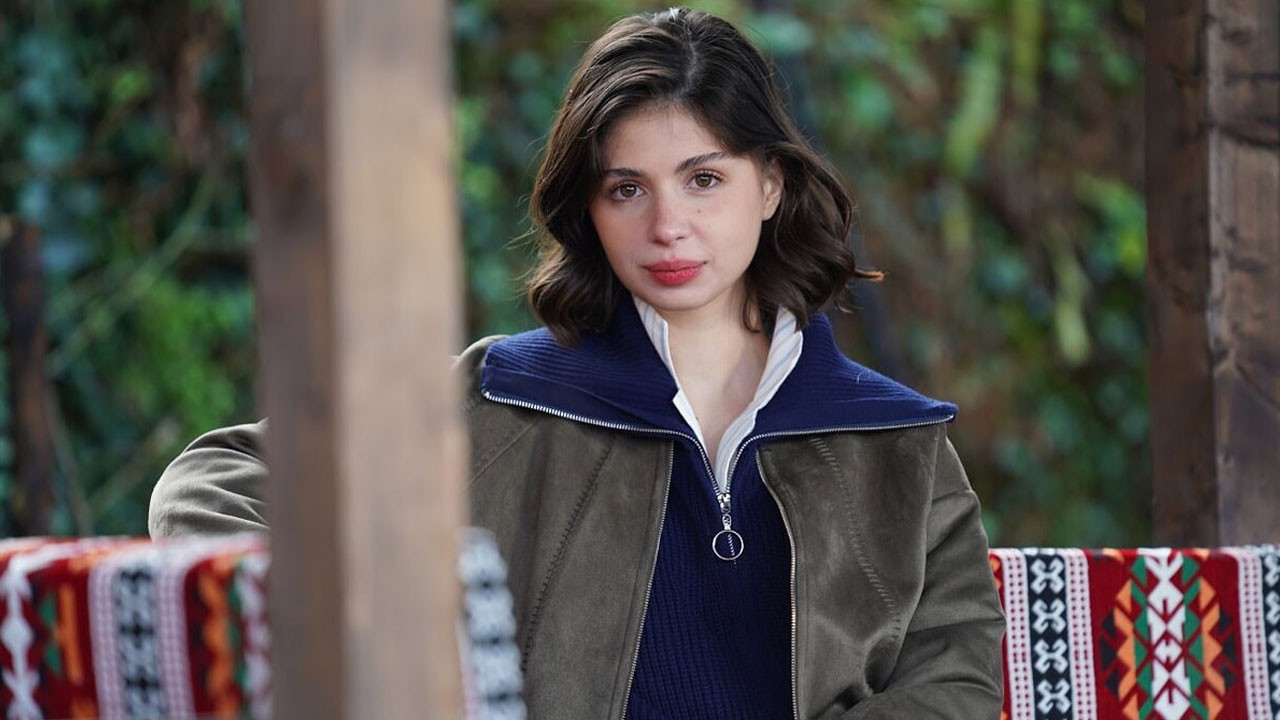 Taşacak Bu Deniz'in Fadime'si Zeynep Atılgan o kişilere kayıtsız kalamadı! Hukuki süreç başlattığını duyurdu