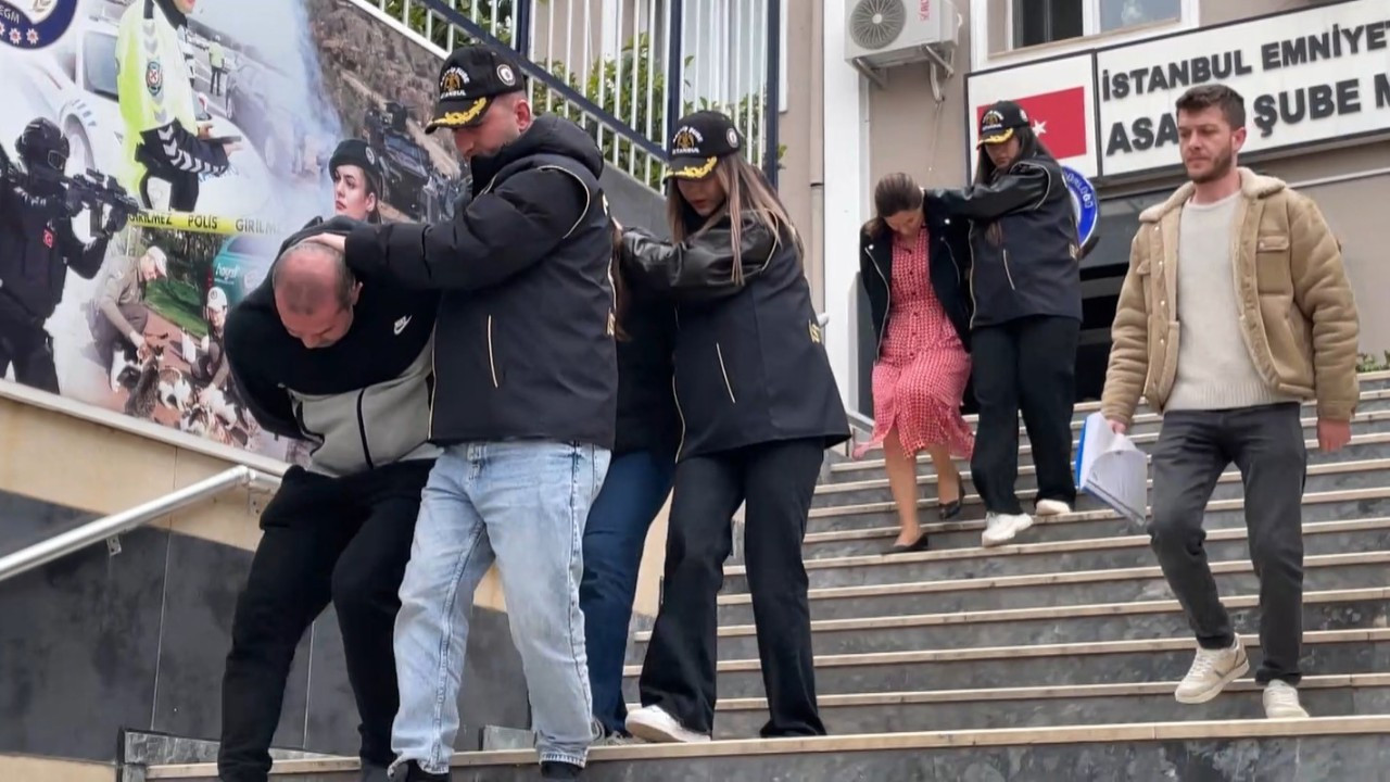 Dev şirkette büyük vurgun! Kasayı içerden boşalttılar! Çalışanları susturmak için maaşa bağladılar