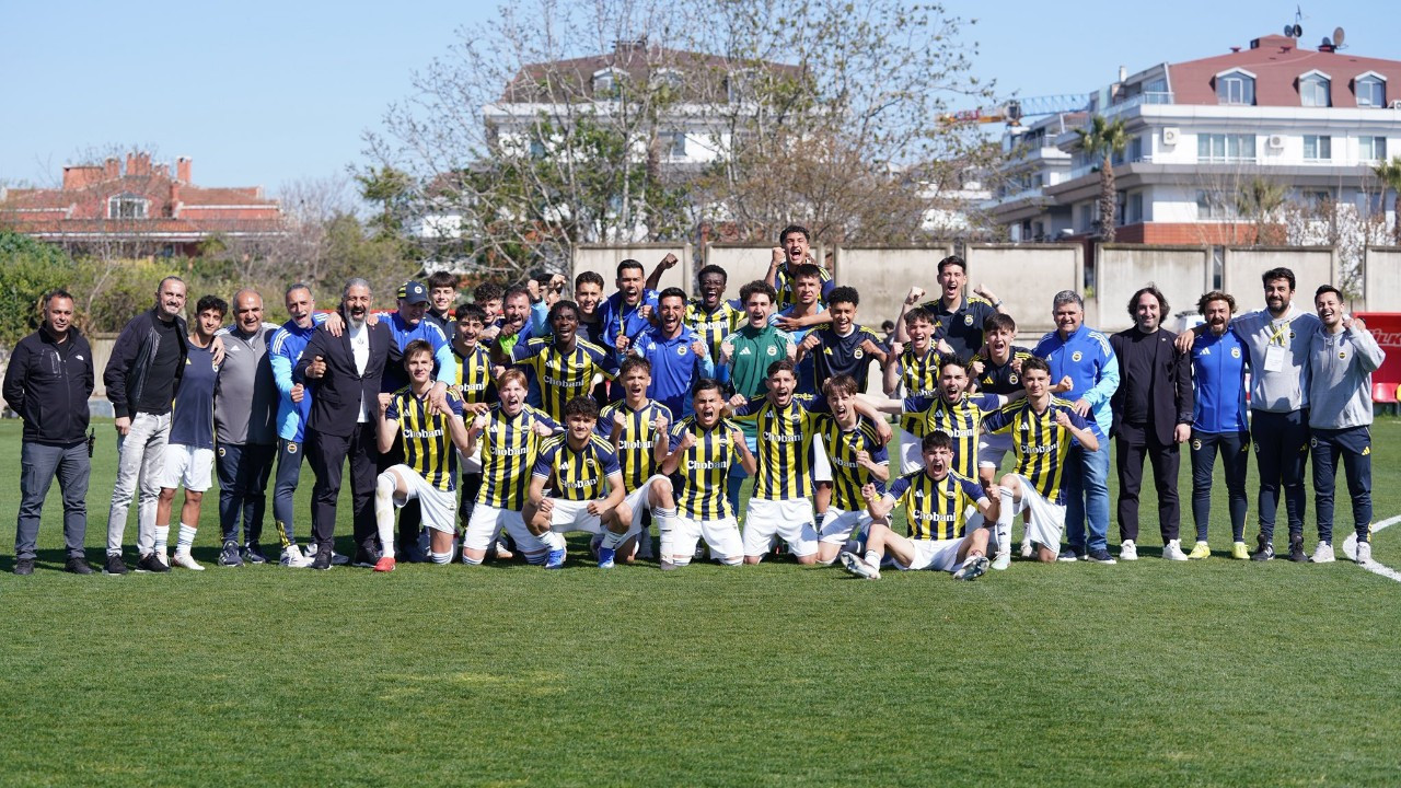 Galatasaray’ı deplasmanda yendi! U19 derbisinde kazanan Fenerbahçe!