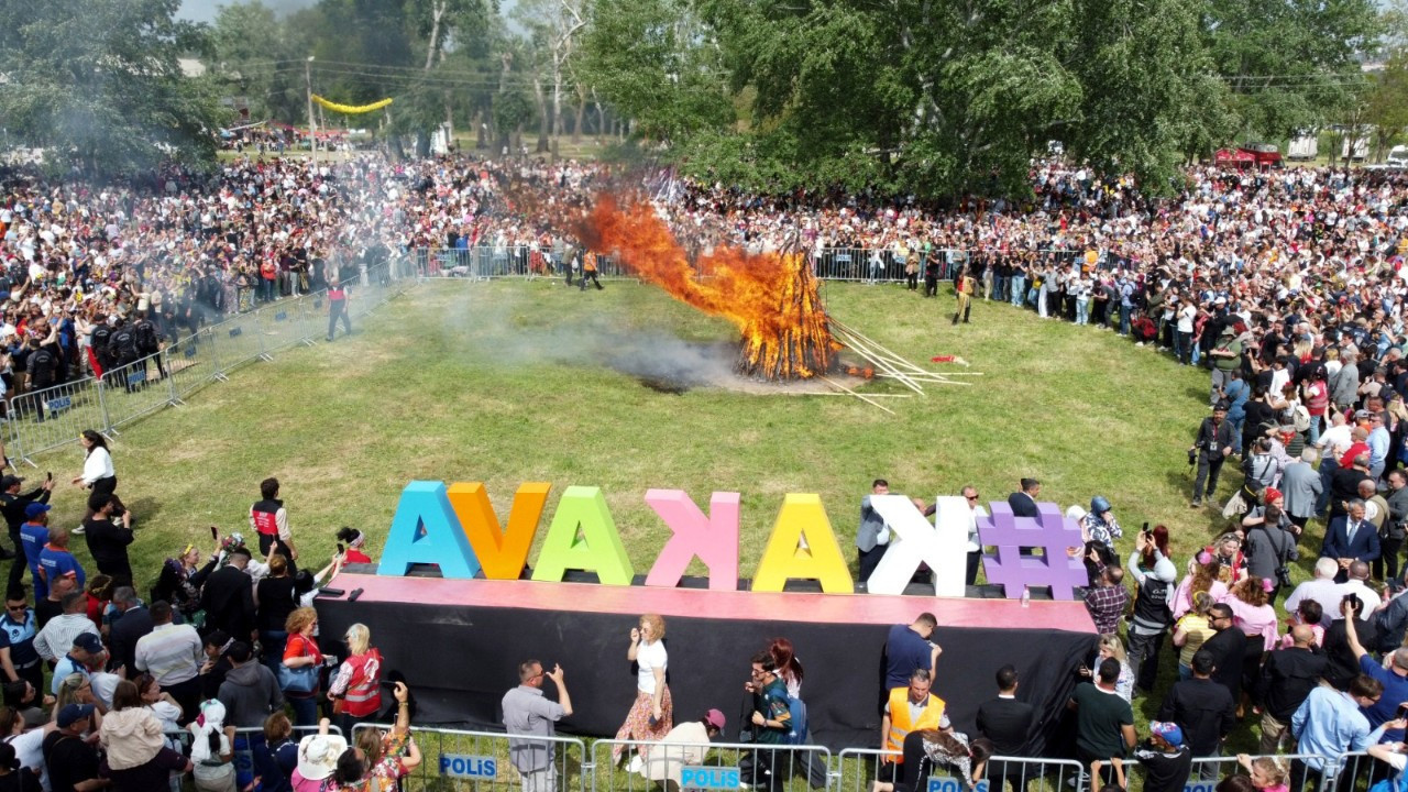 Kakava coşkusu Edirne'yi taşırdı! Otellerde doluluk yüzde 100'e ulaştı