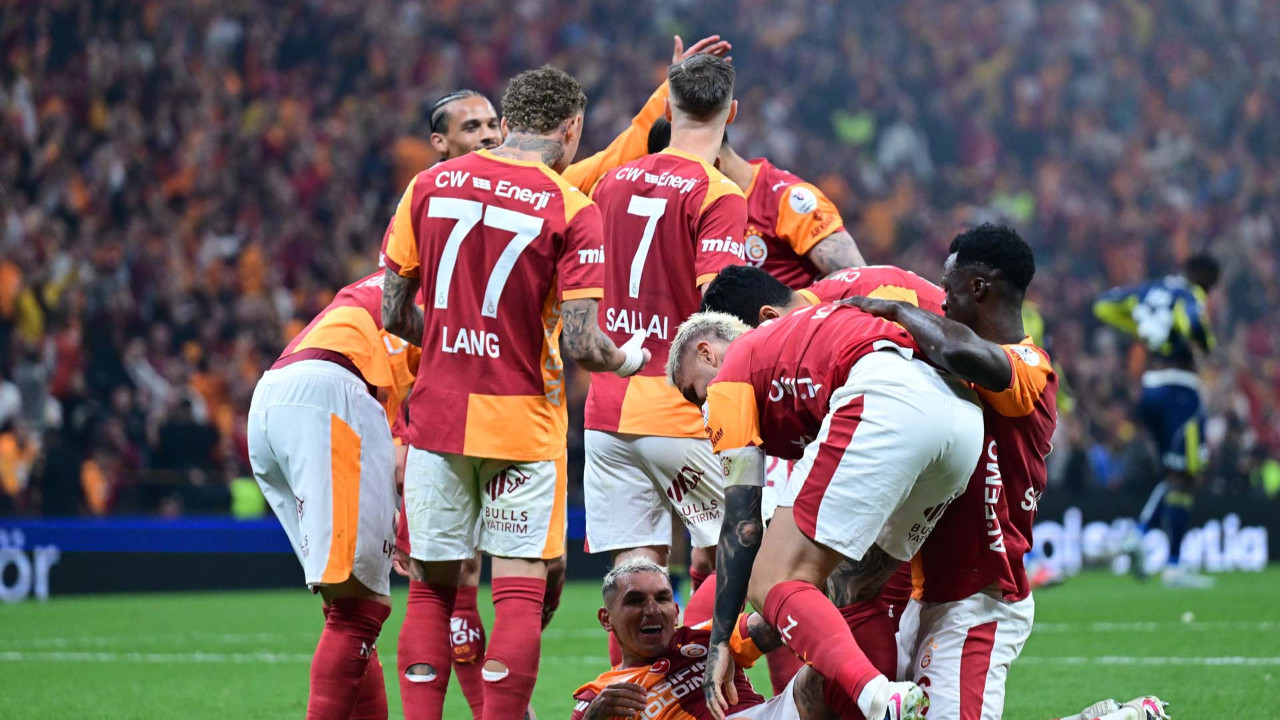 Aşk acısına yenildi! Galatasaray’ın yıldızından ayrılık kararı! “Türkiye’den uzaklaşmak istiyor”
