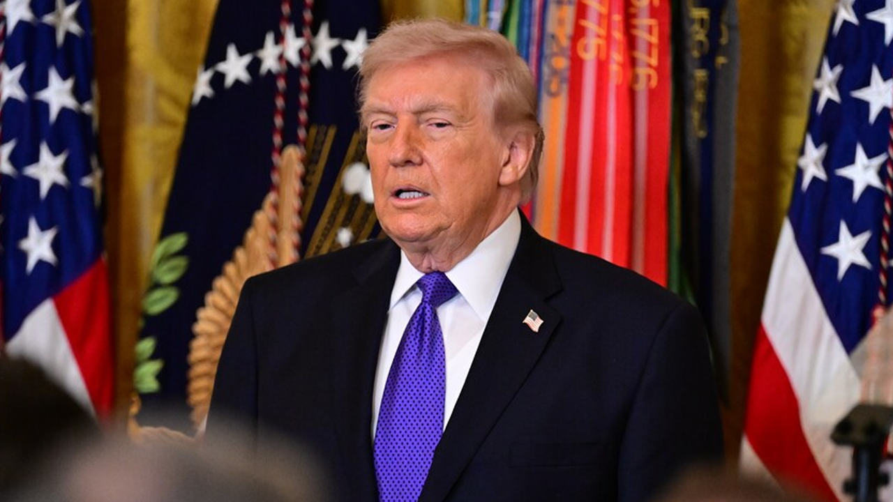 Trump bu sefer Almanya'yı hedef aldı: Ülkesini düzeltmeye odaklansın