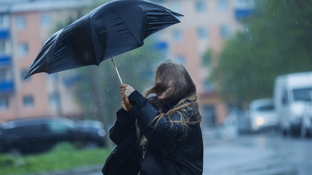 DİKKAT! Meteoroloji'den kritik uyarı: Sağanak ve fırtına aynı anda geliyor