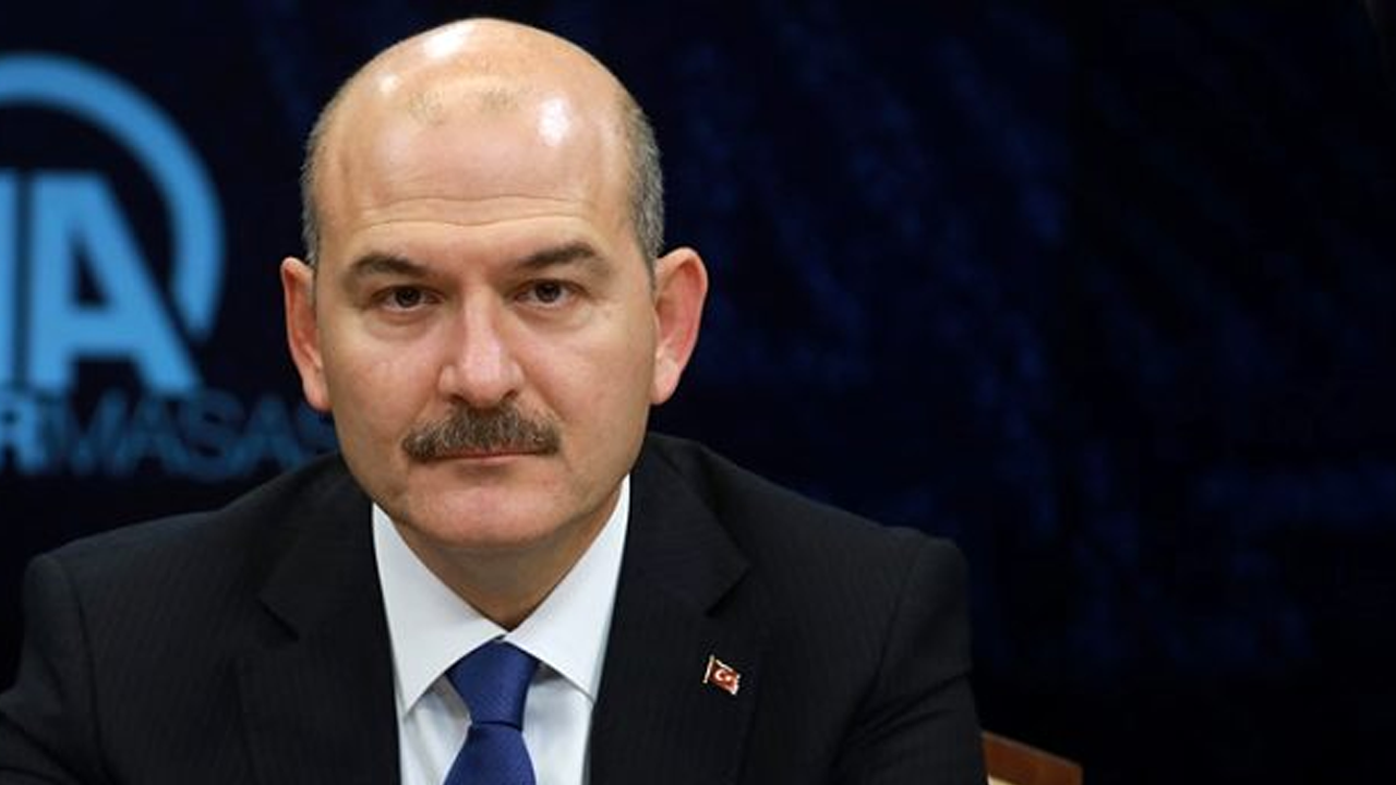 AK Parti Milletvekili Süleyman Soylu tv100'de açıkladı: Siyaseti zihnimde bıraktım, veleddalin amin