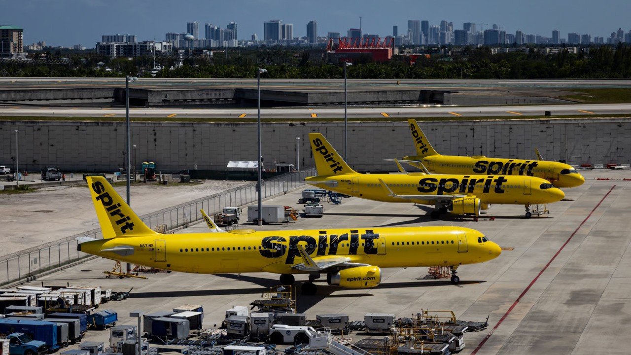 Tüm uçuşlar iptal! ABD devi Spirit Airlines iflas etti: Yakıt krizi son darbeyi vurdu