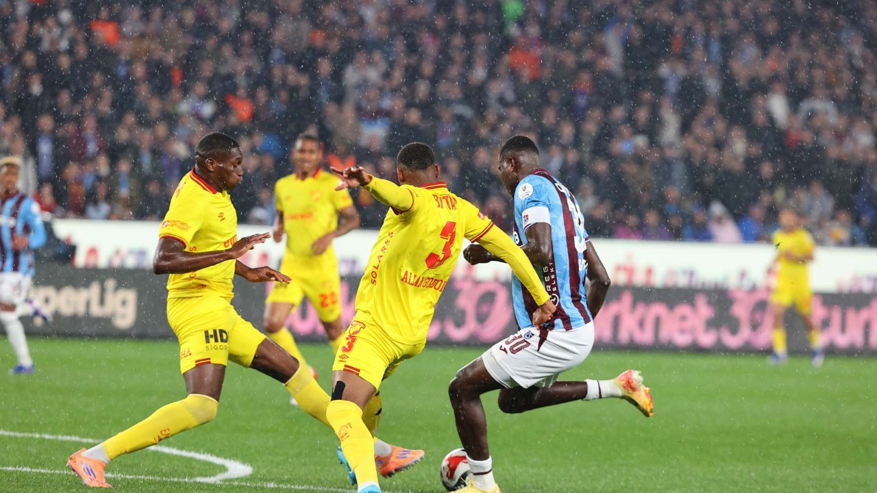 Trabzonspor, Göztepe’ye diş geçiremedi! Beraberliği son dakikada kurtardı!