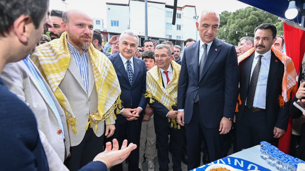 Nazilli'de festival heyecanı! Aydın'ın emeği kültürü ve mimarisi sahneye çıktı! Bakan Ersoy, üretici ve sanatkarlarla bir araya geldi