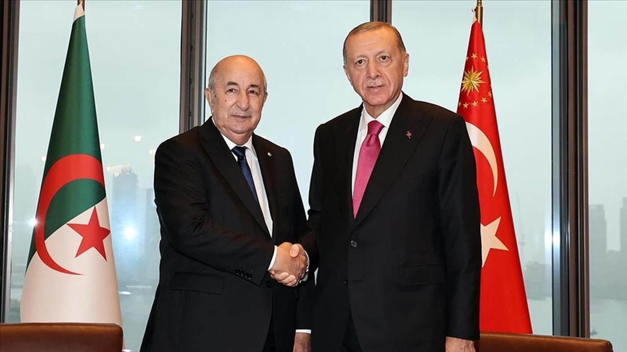 İletişim Başkanı Burhanettin Duran duyurdu: Cezayir Cumhurbaşkanı Türkiye'ye geliyor