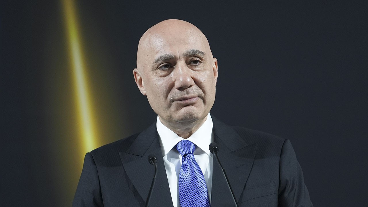 VakıfBank Spor Kulübü Başkanı Osman Arslan: Güçlü Türkiye'nin yolu güçlü kadından geçer