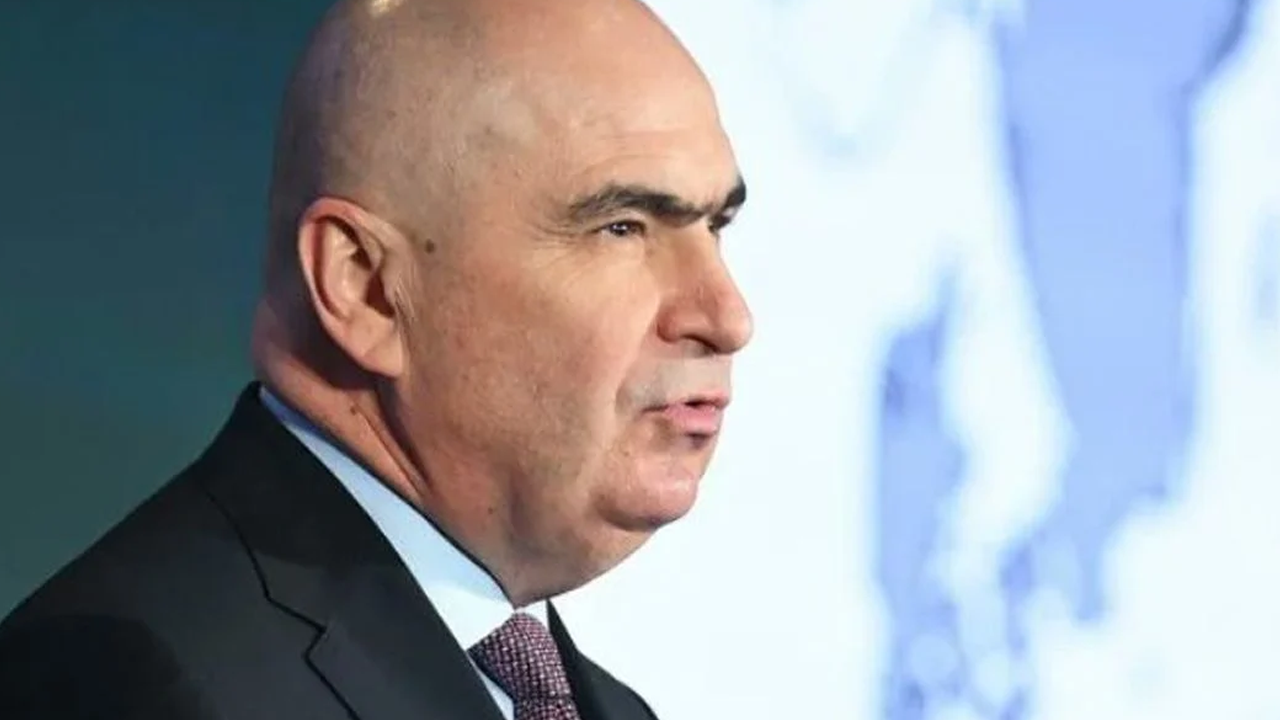Parlamento 'evet' dedi! Romanya'da hükümet düştü