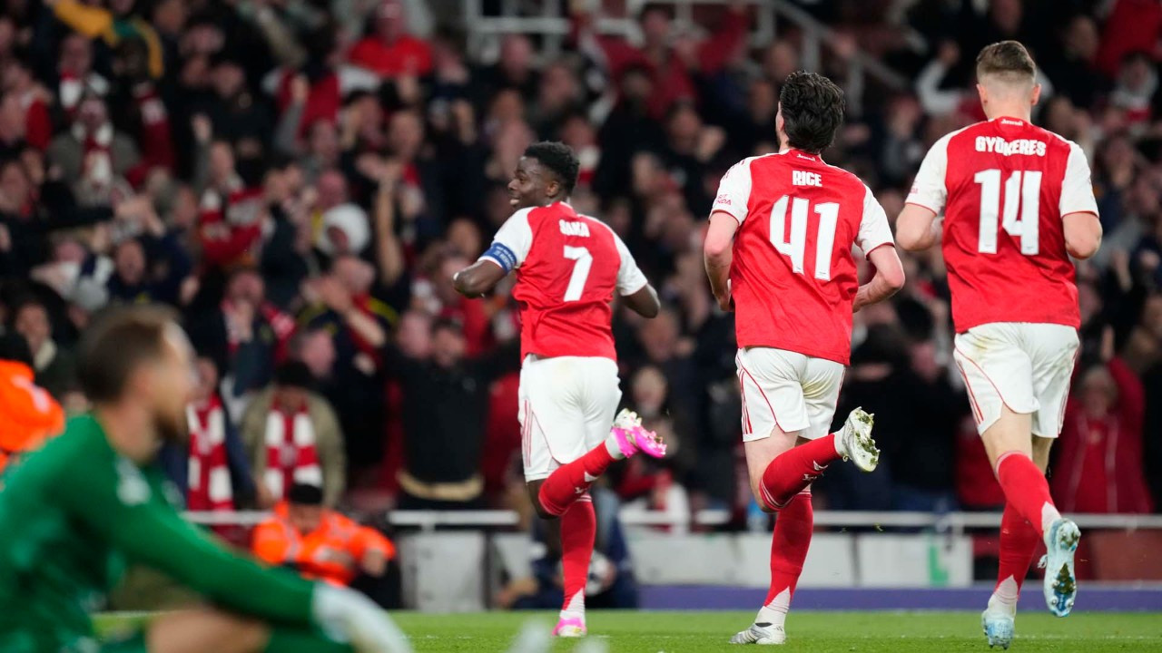 Atletico Madrid’i devirdi! Şampiyonlar Ligi’nde ilk finalist Arsenal