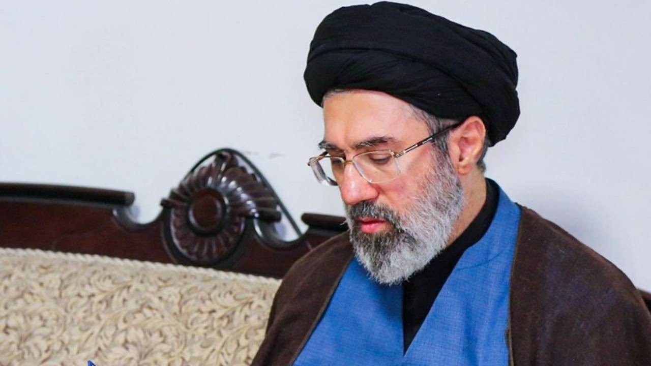 Sır gibi saklanan İran raporu sızdı! Mücteba Hamaney ile ilgili çarpıcı iddia
