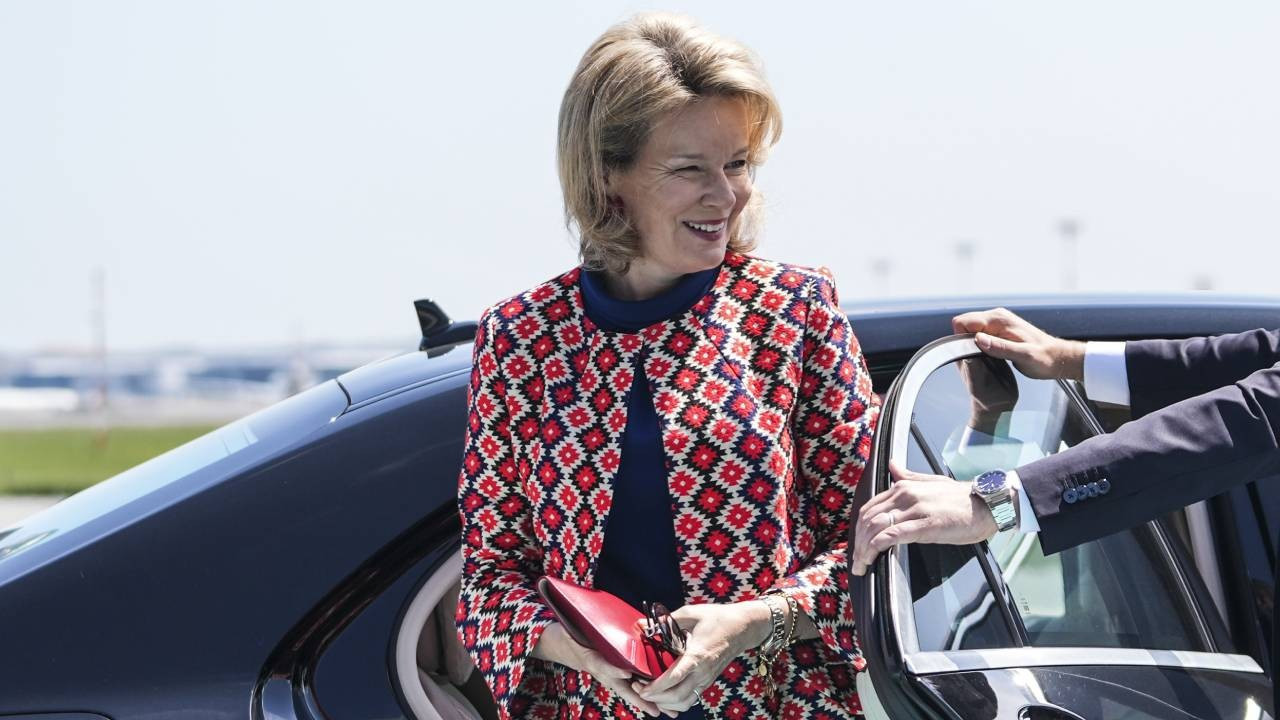 14 yıl sonra Kraliçe olarak döndü! Belçika Kraliçesi Mathilde, 428 yatırımcıyla birlikte Türkiye'de