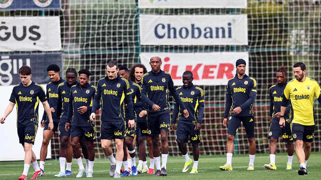 Fenerbahçe’de büyük temizlik başladı! 13 yabancının bileti kesildi!