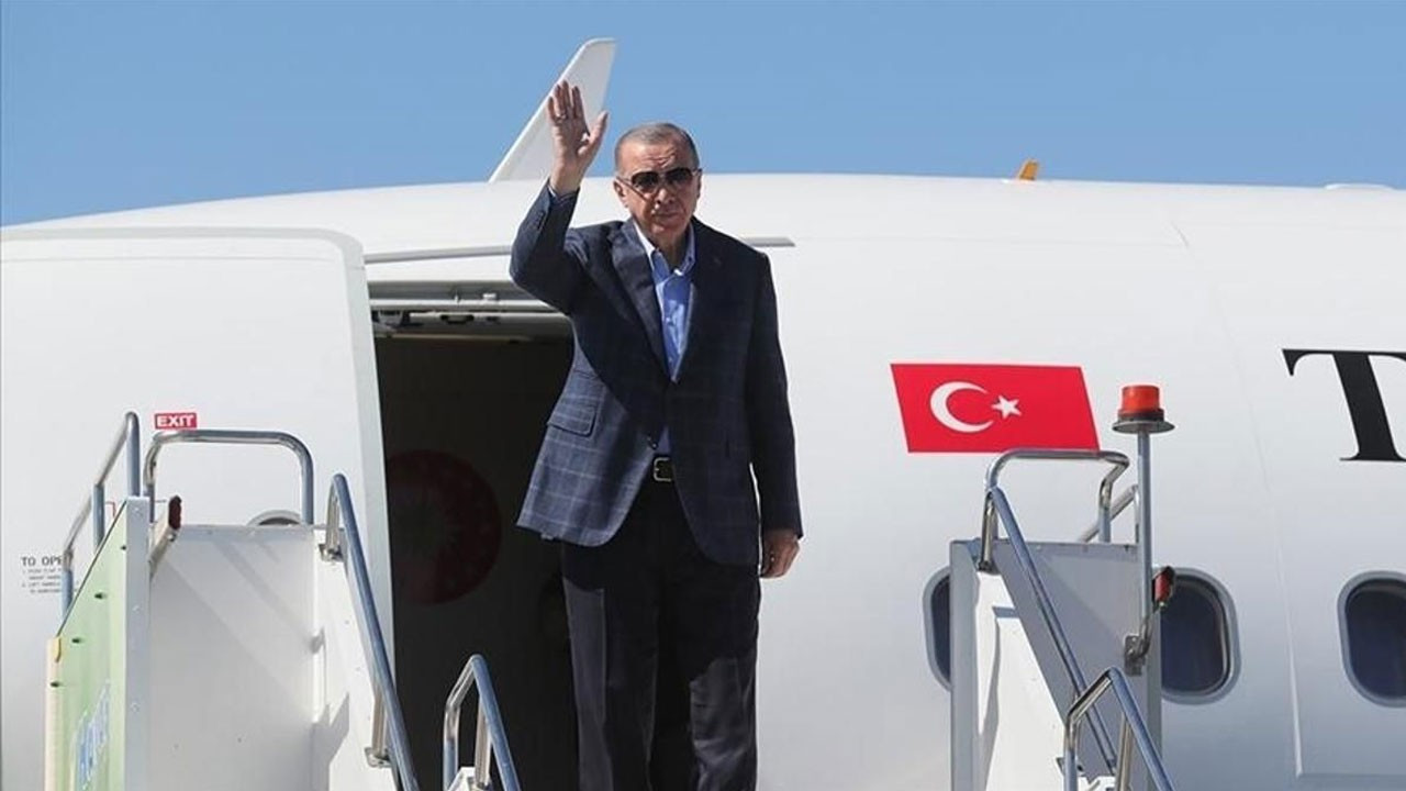 Cumhurbaşkanı Recep Tayyip Erdoğan, TDT Gayriresmi Zirvesi için Türkistan'a geldi