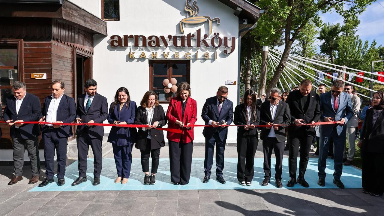 Arnavutköy’de dev yatırımlar hizmete açıldı! Başkan Candaroğlu: Verdiğimiz sözleri yerine getiriyoruz