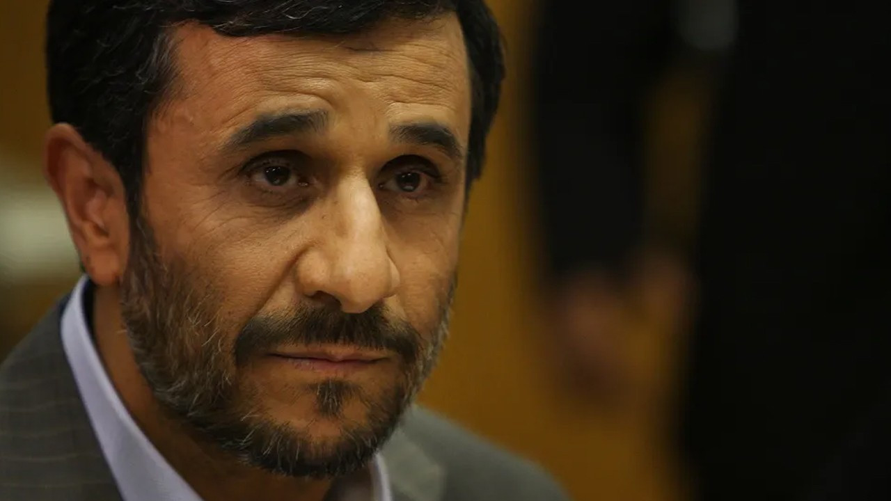 Şok iddia: İsrail ve ABD, Ahmedinejad’ı kurtarıp İran’a Cumhurbaşkanı yapacaktı!