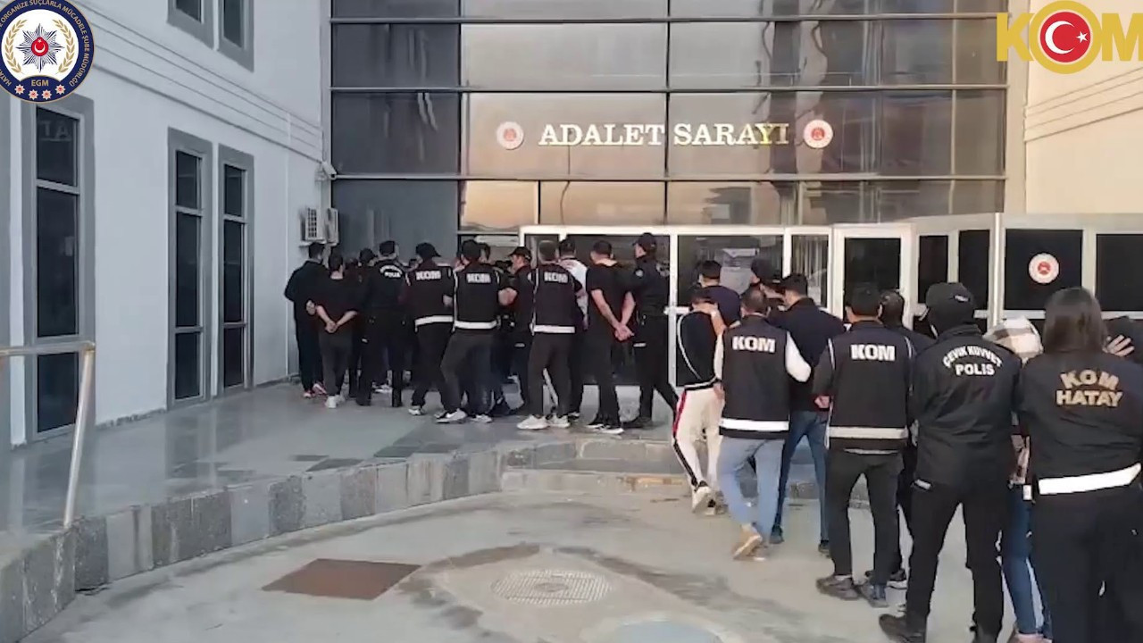 Esnafı haraca bağladılar, masaj salonunda fuhuş yaptırdılar! 28 tutuklama