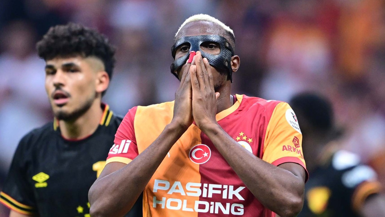 Galatasaray’da Osimhen depremi! Yetkili isimden taraftarı kahredecek açıklama