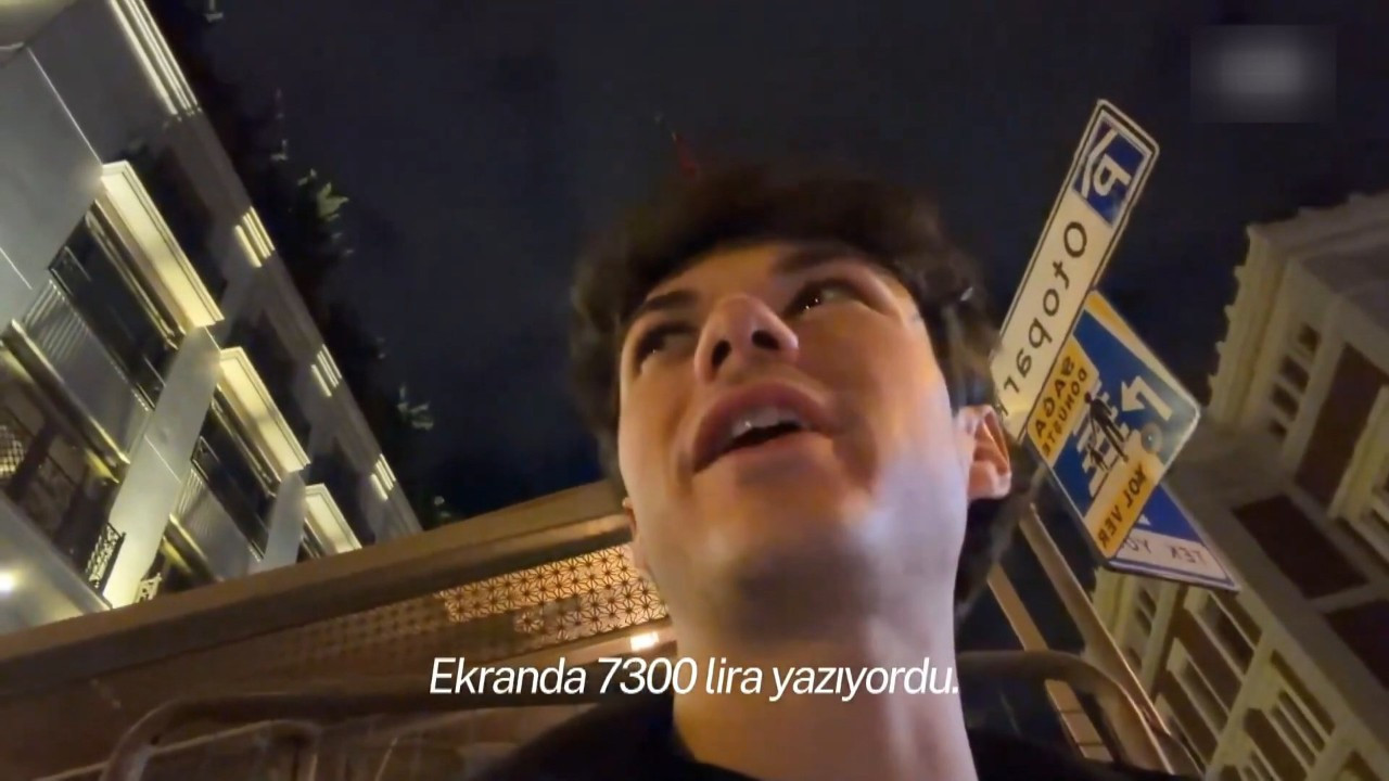 Karaköy'de ABD'li fenomene şok! 5 dakikalık yolculuğa 7 bin lira! Turistten fahiş ücret alan taksiciye soruşturma