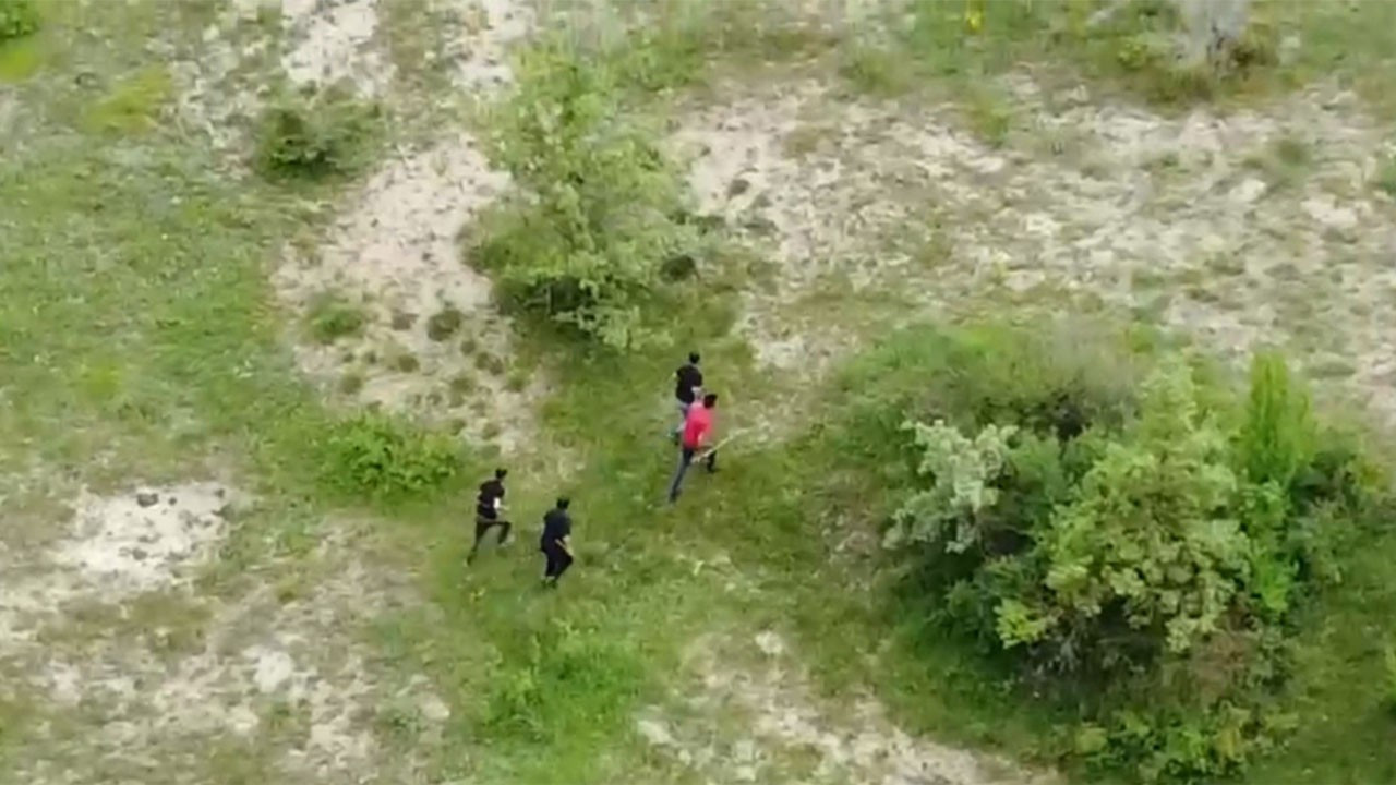 Kaçak kazı yaparken dronla yakalandılar! Muhtarın dikkati ortaya çıkardı