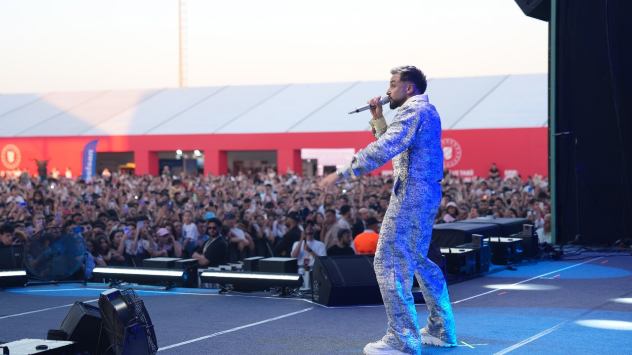 On bini aşkın kişi Sıfır Atık Festivali'nde Sefo konserinde buluştu