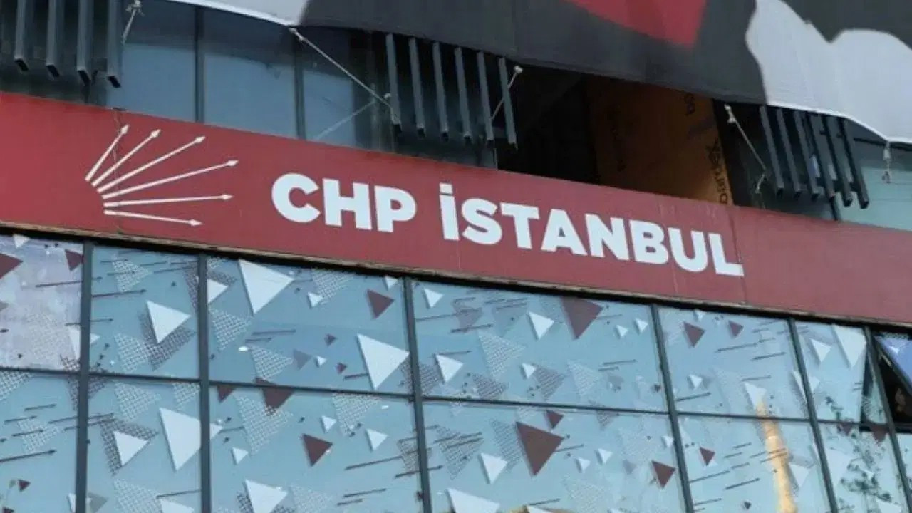 CHP İstanbul İl Başkanlığı davasında duruşma ertelendi