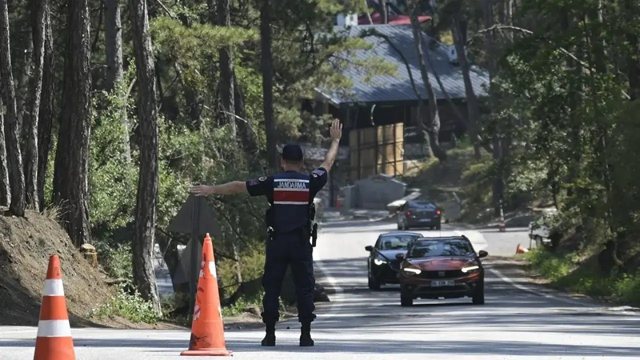 Türkiye kırmızı alarmda! Valiliklerden 15 ilde kritik yasak