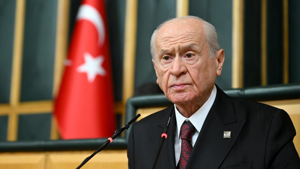 MHP Lideri Devlet Bahçeli KKTC Başbakanı’nı aradı: Her türlü desteğe hazırız!