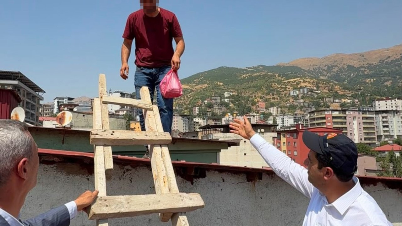 Tam 241 kez denemişti! Türkiye'nin tanıdığı eylemci bu kez Şemdinli'de ortaya çıktı!