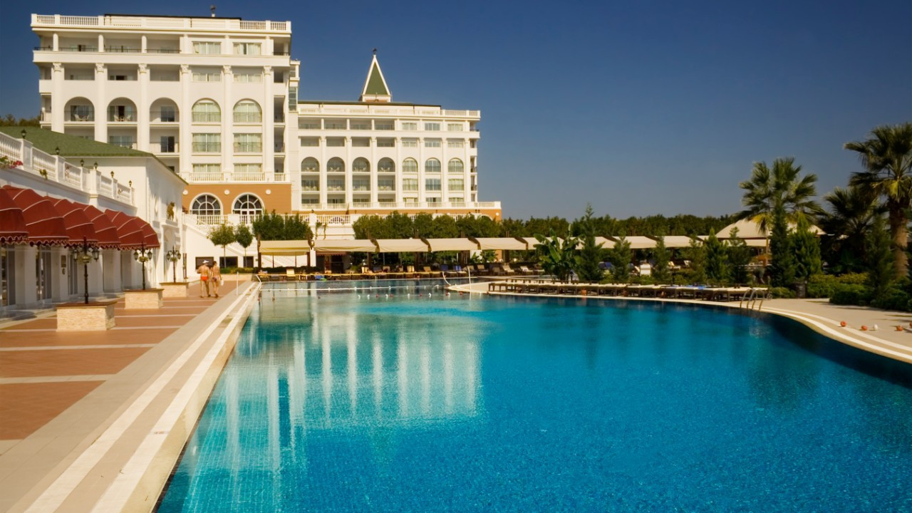 Tatil beldelerinde yeni dönem başladı! Resmi Gazete'de yayımlandı, kurallar sil baştan değişti!