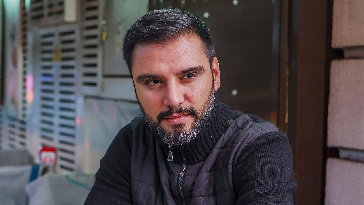 Alişan çileden çıktı! Oğlu Burak için hastaneye koştu: Allah sizi bildiği gibi yapsın
