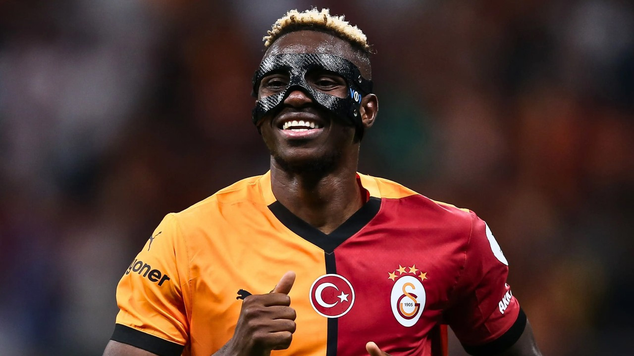 Osimhen'e 30 milyonluk alternatif! Galatasaray gözünü 20 yaşındaki golcüye dikti!