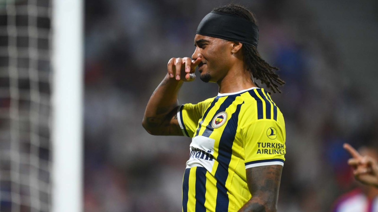 Lyon maçının kahramanı Brown: “18 yıl sonra Şampiyonlar Ligi’ne katıldık”