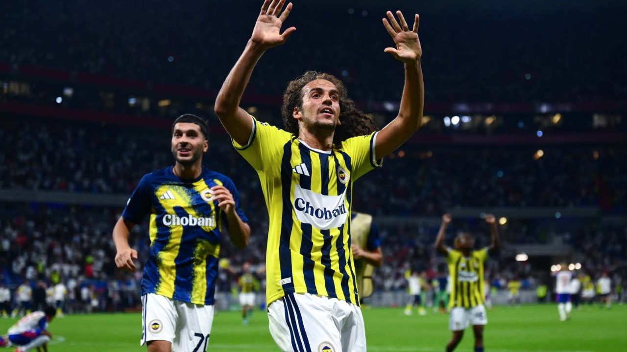 Fenerbahçeli Guendouzi isyan etti: 90 dakika aileme, karıma, çocuklarıma hakaret ettiler